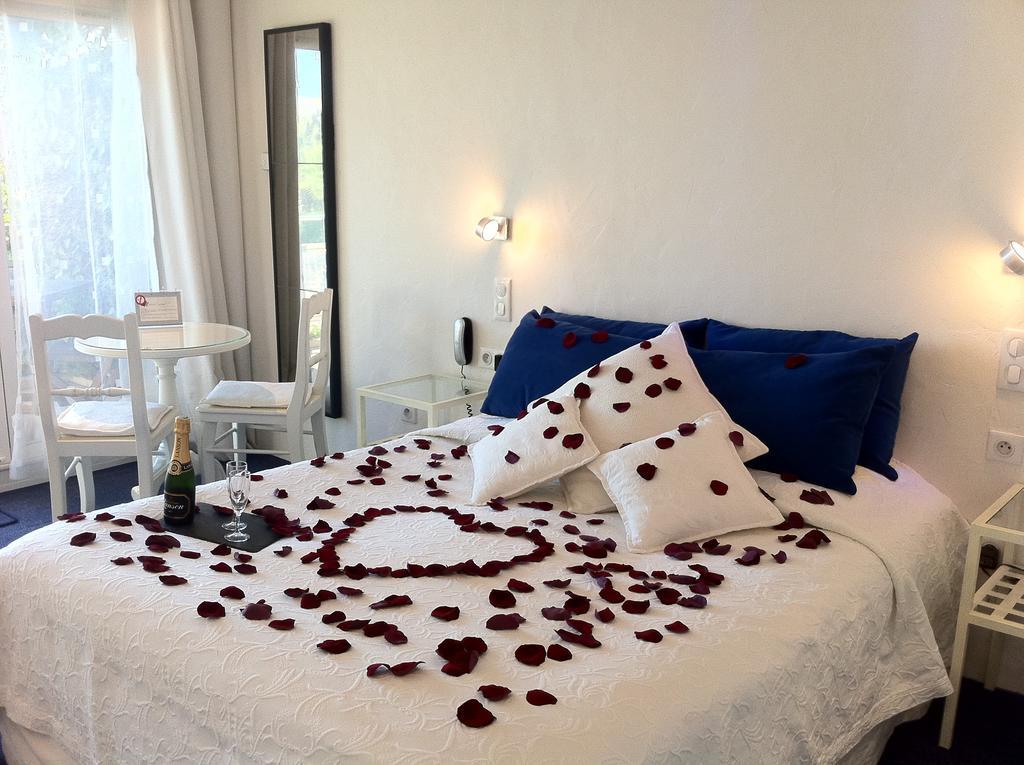 Hotel Azur Bord De Mer La Grande Motte Ngoại thất bức ảnh